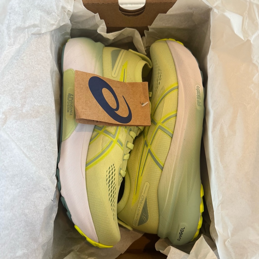 ASICS GEL-KAYANO 31 Wide Running Shoes